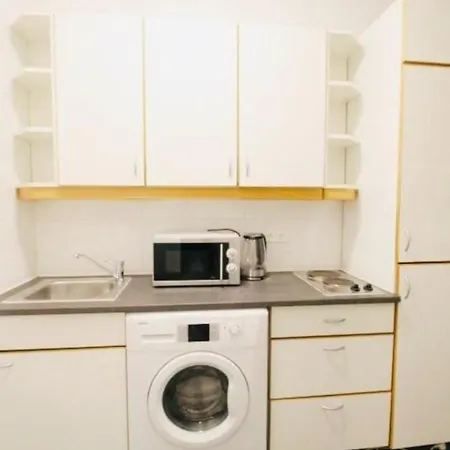 Spacious Cozy 1Br Apt Near To Danube River Vienna Exterior photo