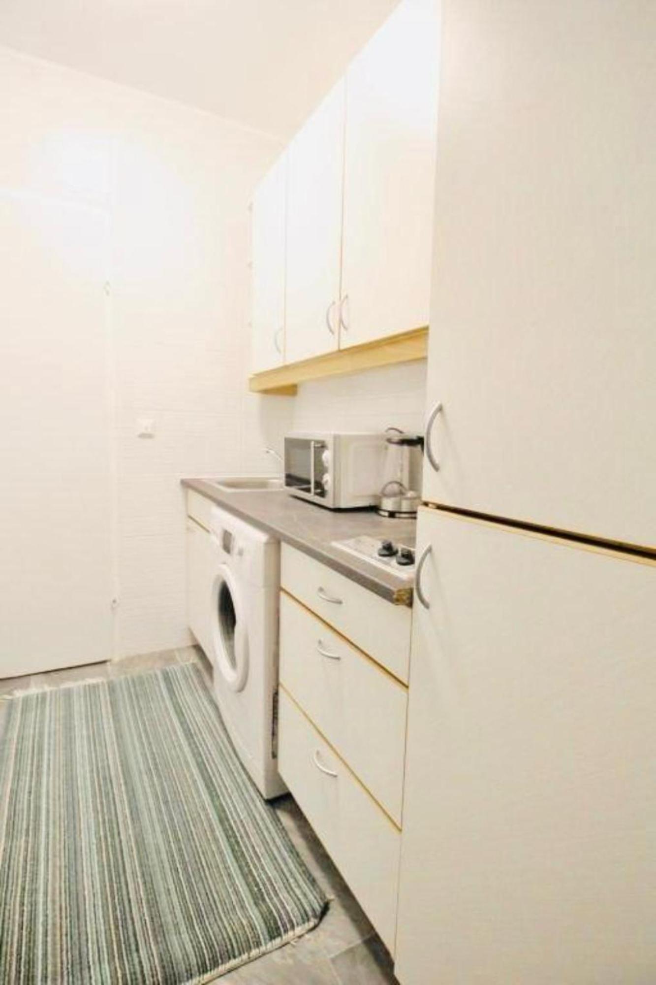 Spacious Cozy 1br Near To Danube River